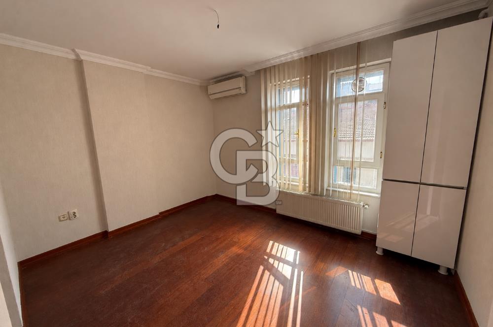 Tunalı Hilmi'de, Bestekâr Caddesinde Satılık Yapılı 2+1 Daire