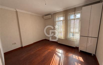 Tunalı Hilmi'de, Bestekâr Caddesinde Satılık Yapılı 2+1 Daire
