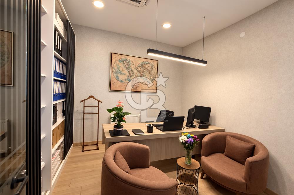 İVEDİK EKSEN PLAZADA SATILIK CADDE CEPHELİ YAPILI&MOBİLYALI OFİS