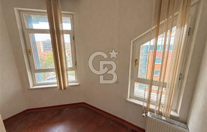 Tunalı Hilmi'de, Bestekâr Caddesinde Satılık Yapılı 2+1 Daire
