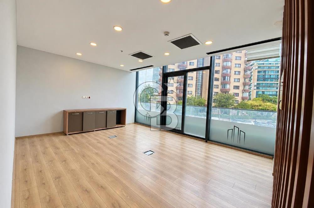 ÇUKURAMBAR 70 M2 1+1 MUTFAK & WC YAPILI PLAZADA KİRALIK OFİS