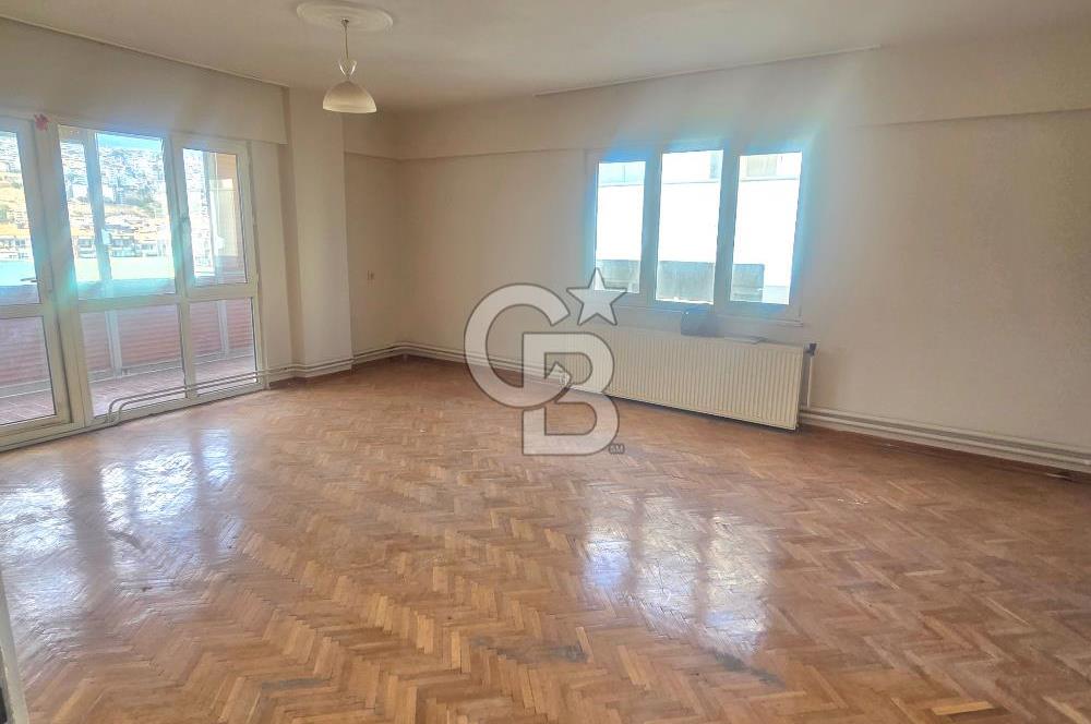 Bornova Kazımdirik'te Kiralık Geniş 3+1 Daire