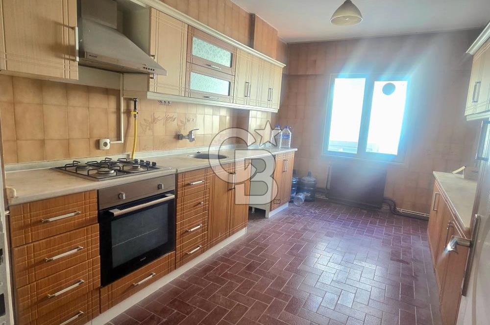 Bornova Kazımdirik'te Kiralık Geniş 3+1 Daire