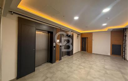 İVEDİK EKSEN PLAZADA SATILIK CADDE CEPHELİ YAPILI&MOBİLYALI OFİS