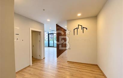 ÇUKURAMBAR 70 M2 1+1 MUTFAK & WC YAPILI PLAZADA KİRALIK OFİS