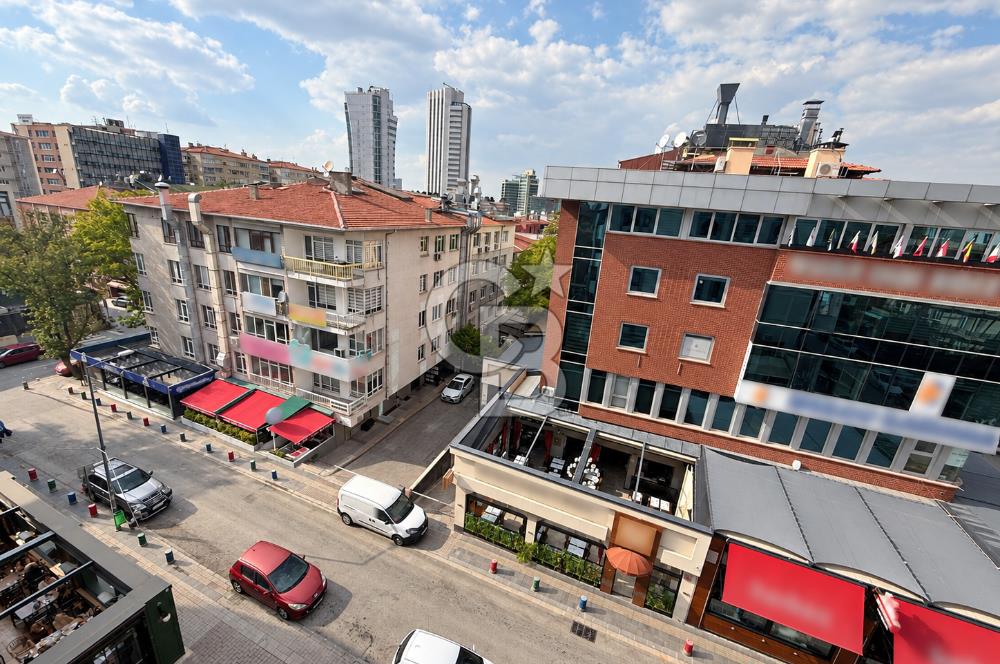 Tunalı Hilmi'de, Bestekâr Caddesinde Satılık Yapılı 2+1 Daire