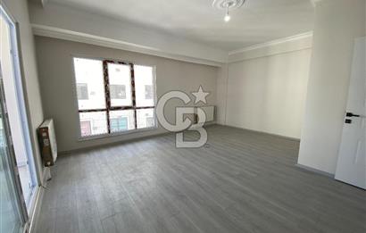 Büyükçekmecede Merkezi Konumda Siteiçi Satılık 5+2 Dubleks Daire