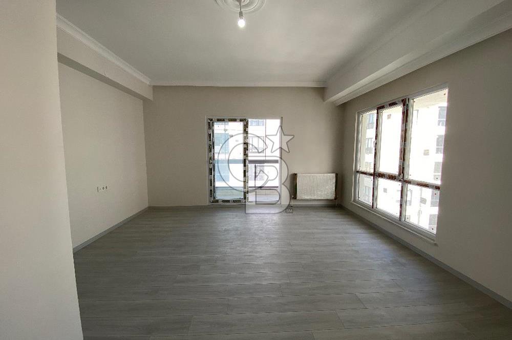 Büyükçekmecede Merkezi Konumda Siteiçi Satılık 5+2 Dubleks Daire