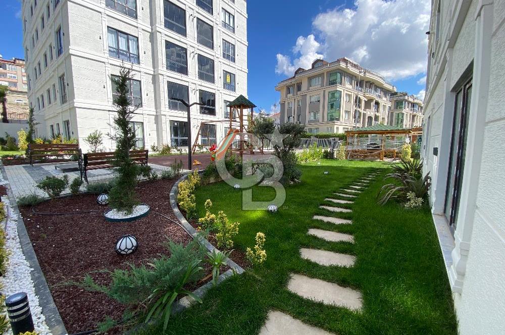 Büyükçekmecede Merkezi Konumda Siteiçi Satılık 5+2 Dubleks Daire