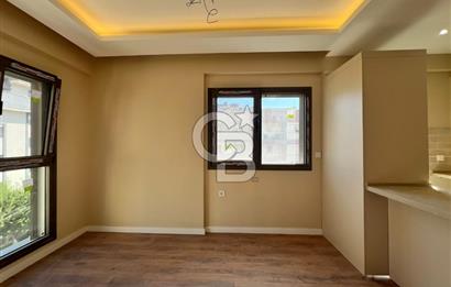 Bayraklı Girne Bulv. Yakını Arte Suite Yeni Bina 2+1 Kiralık