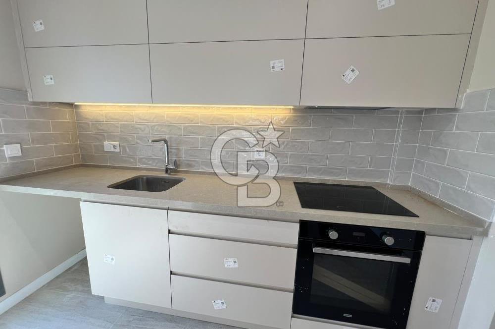 Bayraklı Girne Bulv. Yakını Arte Suite Yeni Bina 2+1 Kiralık