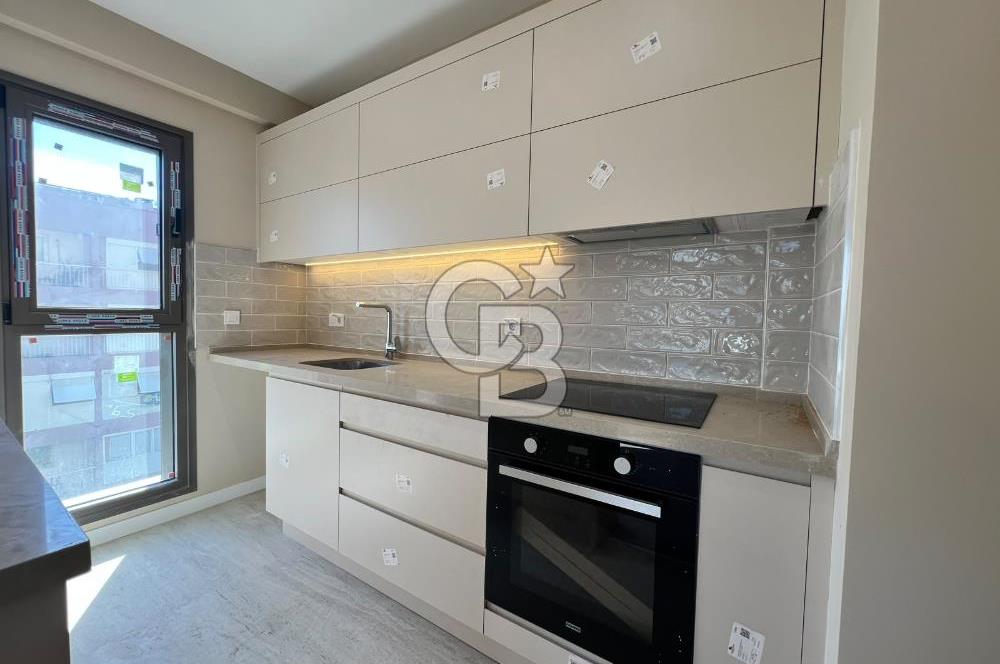 Bayraklı Girne Bulv. Yakını Arte Suite Yeni Bina 2+1 Kiralık
