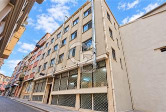 FATİH / BEYAZITTA İŞ HANI  - 1 - 377067