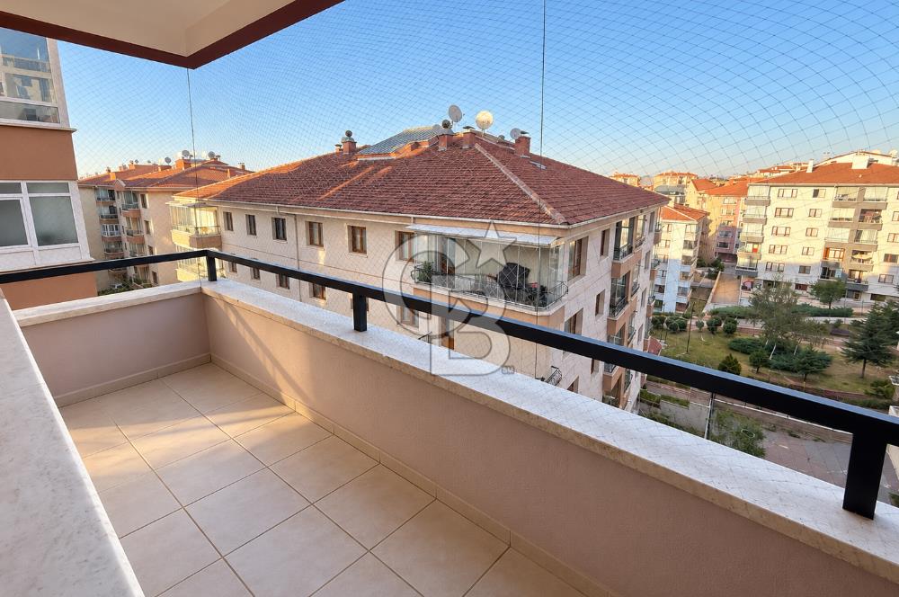 ATA MAHALLESİ LİZBON CADDESİNDE 210 M2 ARA KATTA DUBLEKS DAİRE