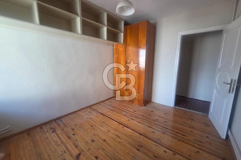Bornova Kazımdirik'te Kiralık Geniş 3+1 Daire