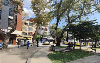 Gemlik Merkezde Çarşı İçi Satılık 5 Katlı Bina