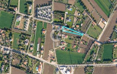 🌿 ÇATALCA OVAYENİCE’DE VİLLALAR ARASINDA 2.557 M² TARLA