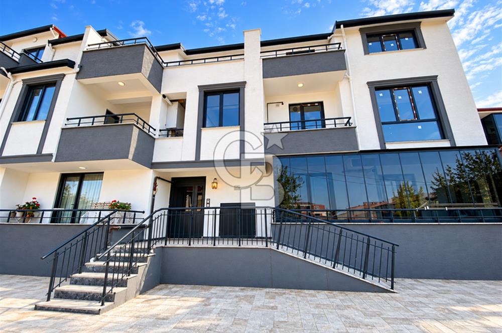 KOCAELİ KARTEPE KÖSEKÖYDE SATILIK ÖN CEPHE 2+1 DUBLEKS DAİRE