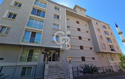 CB ODAK'tan Çiğli'de Havuzlu Sitede Satılık Eşyalı 1+1 Daire!