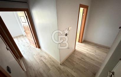 İZMİT KURUÇEŞMEDE SATILIK 2+1 ARA KAT DENİZ MANZARALI DAİRE