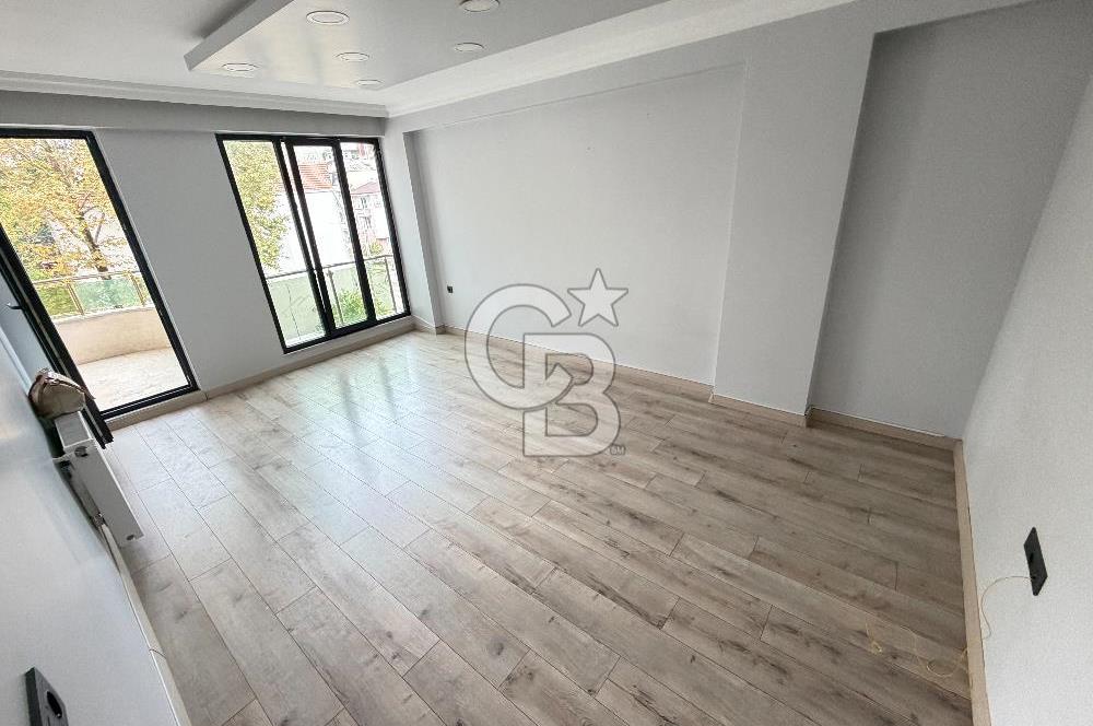 İZMİT KURUÇEŞMEDE SATILIK 2+1 ARA KAT DENİZ MANZARALI DAİRE