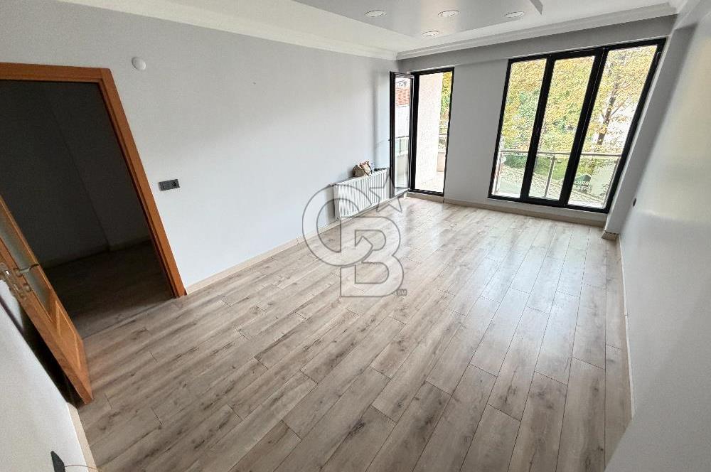 İZMİT KURUÇEŞMEDE SATILIK 2+1 ARA KAT DENİZ MANZARALI DAİRE