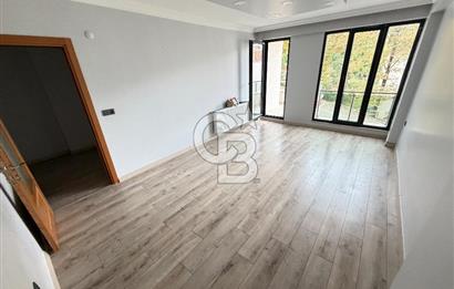 İZMİT KURUÇEŞMEDE SATILIK 2+1 ARA KAT DENİZ MANZARALI DAİRE