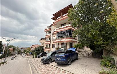 İZMİT KURUÇEŞMEDE SATILIK 2+1 ARA KAT DENİZ MANZARALI DAİRE