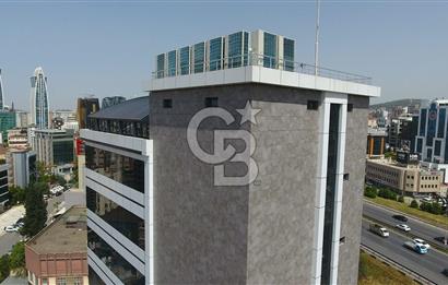 MALTEPE E5 ÜZERİNDE TABELA DEĞERİ YÜKSEK 260 M2 KİRALIK DÜKKAN