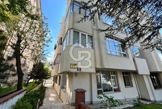 AYRANCI'DA MESNEVİ SOKAK'TA FERAH 3+1 OTOPARKLI SATILIK DAİRE - 1 - 377256