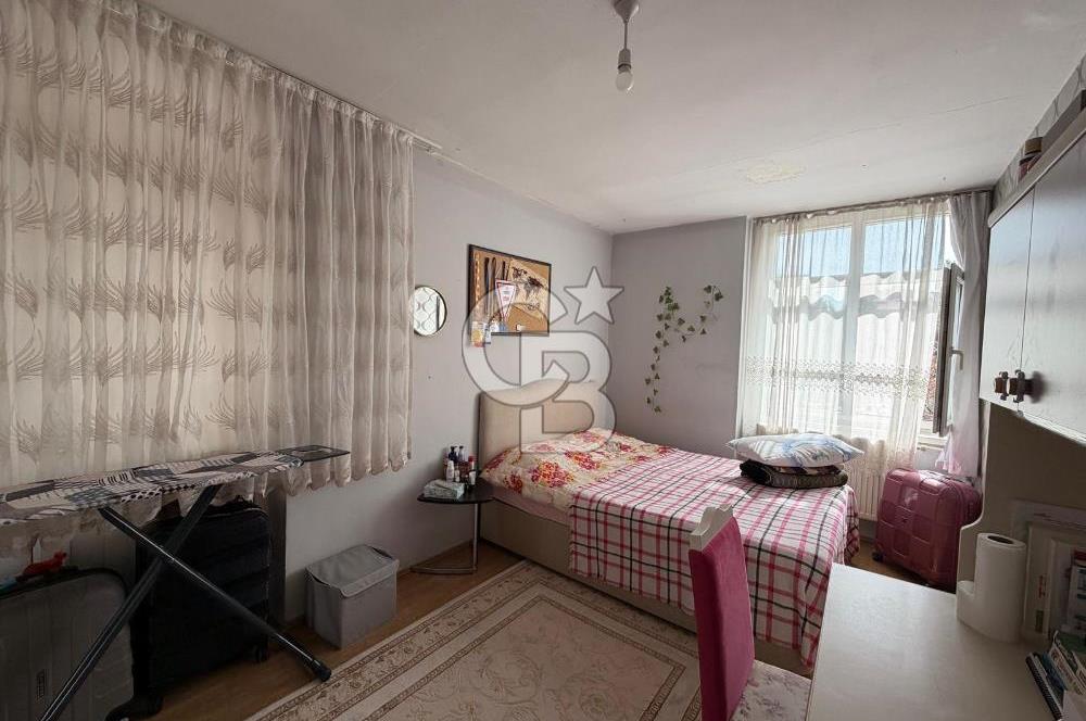 AYRANCI'DA MESNEVİ SOKAK'TA FERAH 3+1 OTOPARKLI SATILIK DAİRE