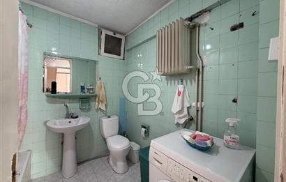 AYRANCI'DA MESNEVİ SOKAK'TA FERAH 3+1 OTOPARKLI SATILIK DAİRE