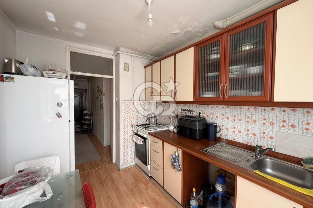 AYRANCI'DA MESNEVİ SOKAK'TA FERAH 3+1 OTOPARKLI SATILIK DAİRE