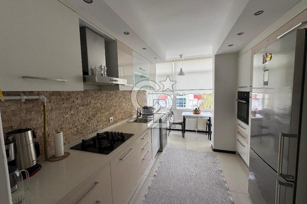 HAVUZLU SİTE EVLERİNDE SATILIK FULL BAKIMLI 3+1 DAİRE