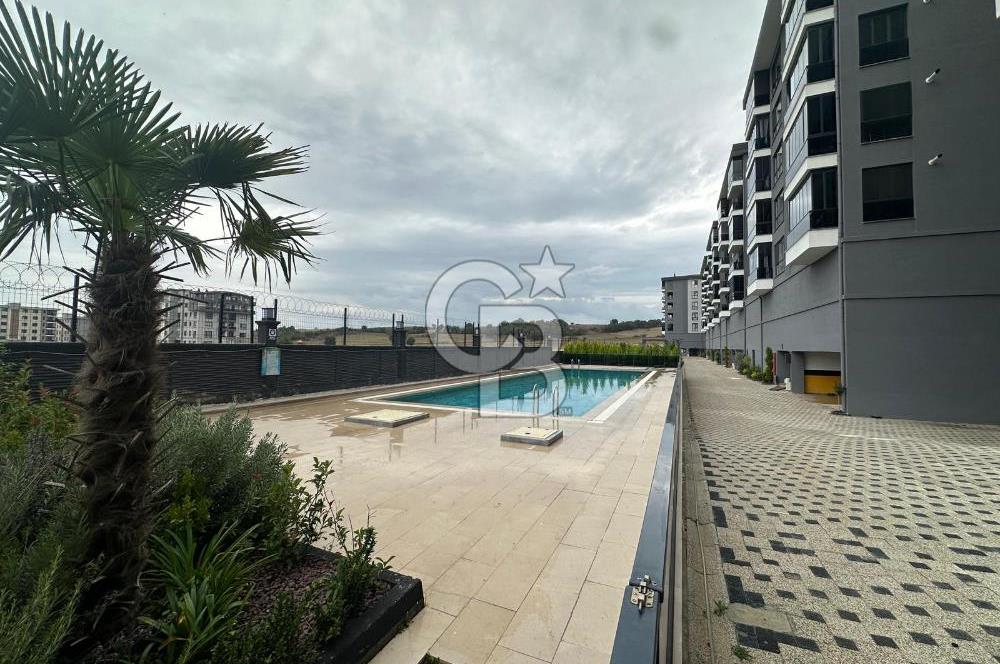 CB LEVEL KAYAPA DA LOCA 180 SİT. GENİŞ ARA KAT 2+1 SATILIK DAİRE