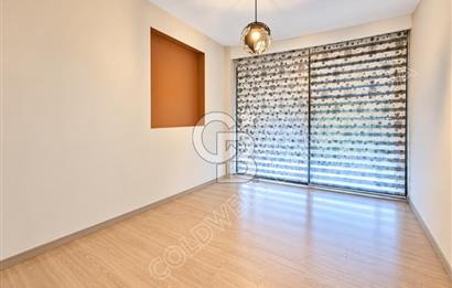 Terrace Ada'da Deniz Manzaralı, Bahçeli Dubleks Daire