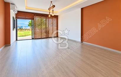 Terrace Ada'da Deniz Manzaralı, Bahçeli Dubleks Daire