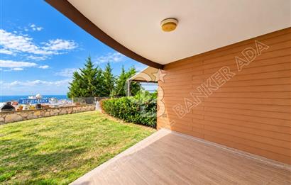 Terrace Ada'da Deniz Manzaralı, Bahçeli Dubleks Daire