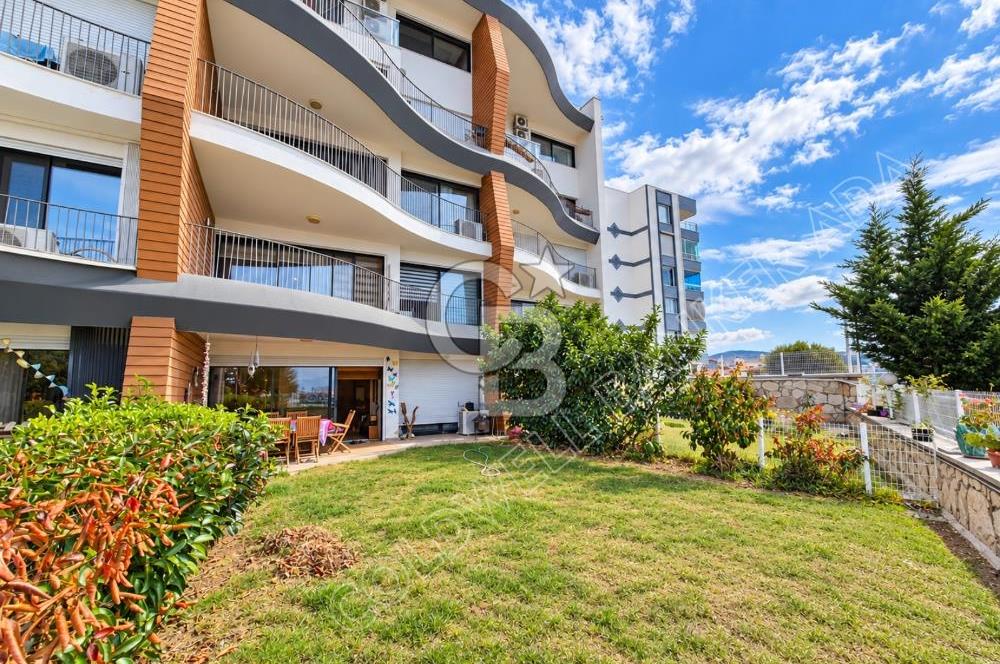 Terrace Ada'da Deniz Manzaralı, Bahçeli Dubleks Daire