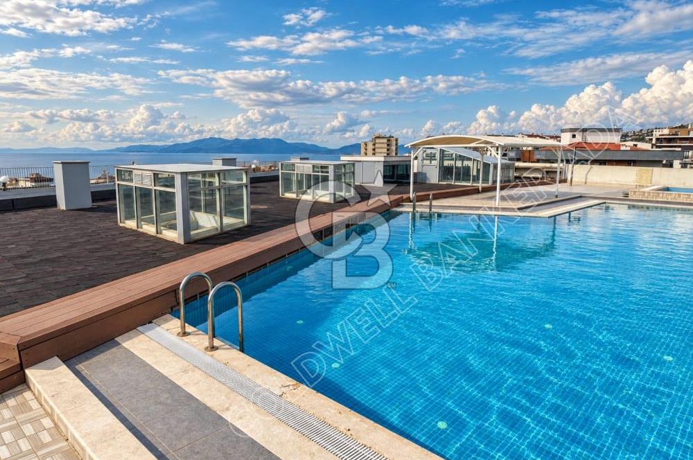 Terrace Ada'da Deniz Manzaralı, Bahçeli Dubleks Daire