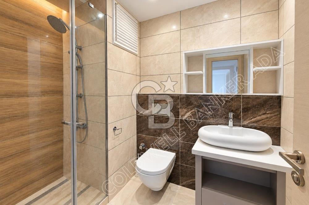 Terrace Ada'da Deniz Manzaralı, Bahçeli Dubleks Daire