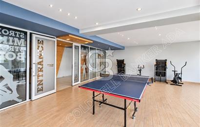 Terrace Ada'da Deniz Manzaralı, Bahçeli Dubleks Daire