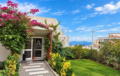 Terrace Ada'da Deniz Manzaralı, Bahçeli Dubleks Daire