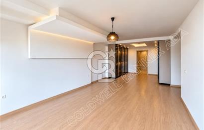 Terrace Ada'da Deniz Manzaralı, Bahçeli Dubleks Daire