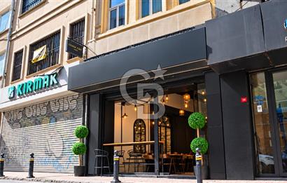 KARAKÖY'DE RESTORANLI, 12 ODALI DEVREN KİRALIK BİNA