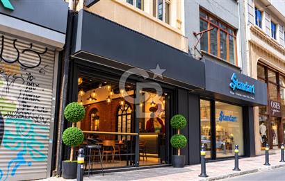 KARAKÖY'DE RESTORANLI, 12 ODALI DEVREN KİRALIK BİNA