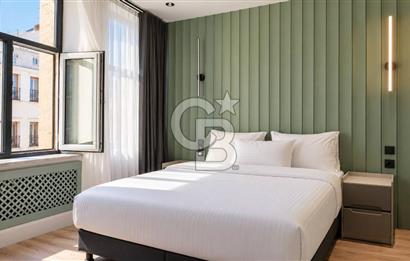 KARAKÖY'DE RESTORANLI, 12 ODALI DEVREN KİRALIK BİNA