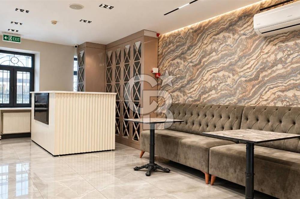 KARAKÖY'DE RESTORANLI, 12 ODALI DEVREN KİRALIK BİNA