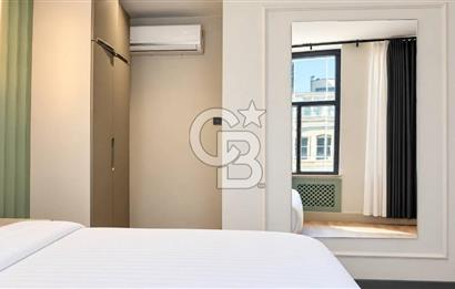 KARAKÖY'DE RESTORANLI, 12 ODALI DEVREN KİRALIK BİNA