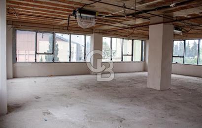 İDEALTEPE E5'TE PRESTİJLİ BİNADA KDVLİ 400 M2 KİRALIK PLAZA KATI